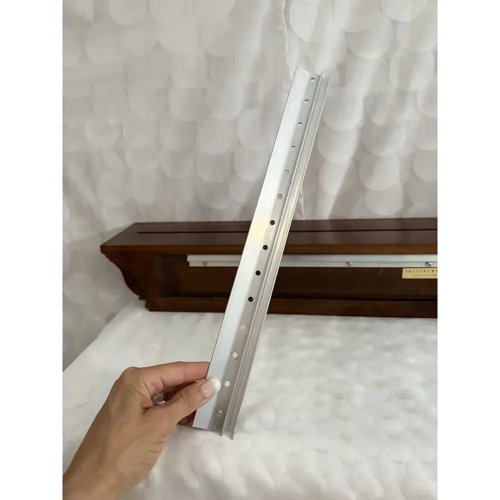 Pottery Barn Brown Wall Shelf Floating Crown Molding Style 24” Traditional
